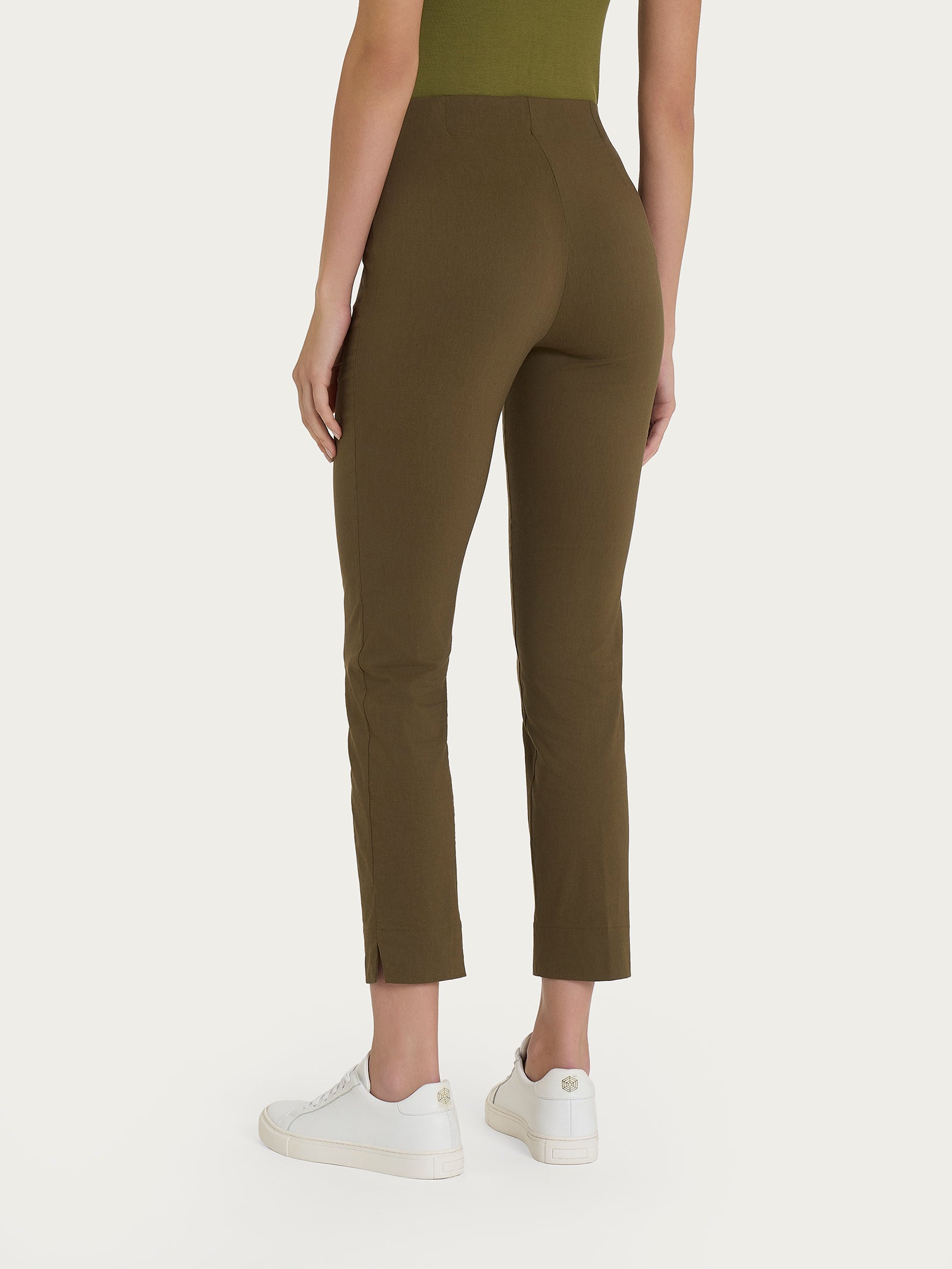 Pantalone capri con spacchetti in Super Fresh Verdi Donna - Ragno
