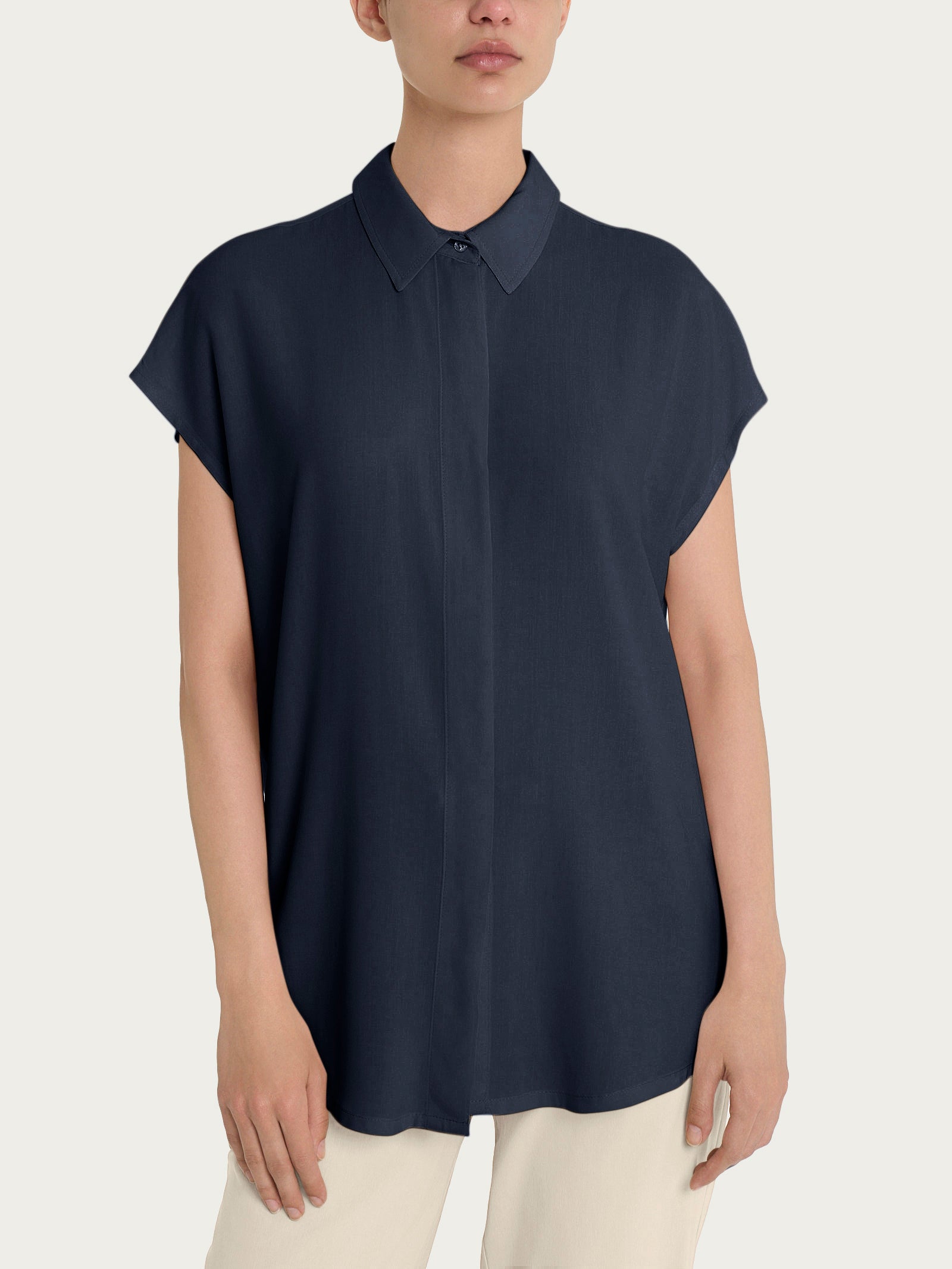 Camicia con manica corta a kimono in Ecoseta Bleu – Ragno