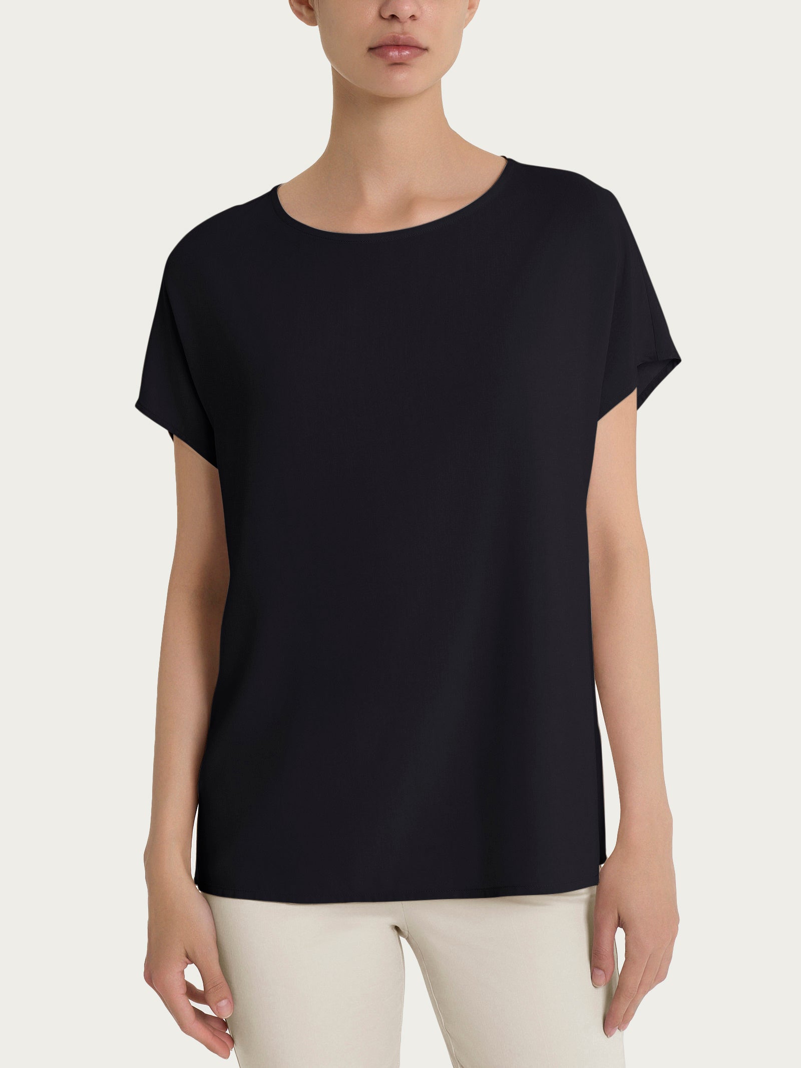 Blusa con manica Kimono in Ecoseta Nero – Ragno