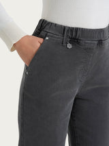 Jeans de corte acampanado con bolsillos en Super Denim Negro para mujer - Ragno