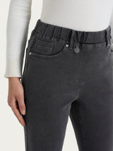 Jeans de 5 bolsillos en Super Denim negro para mujer - Ragno
