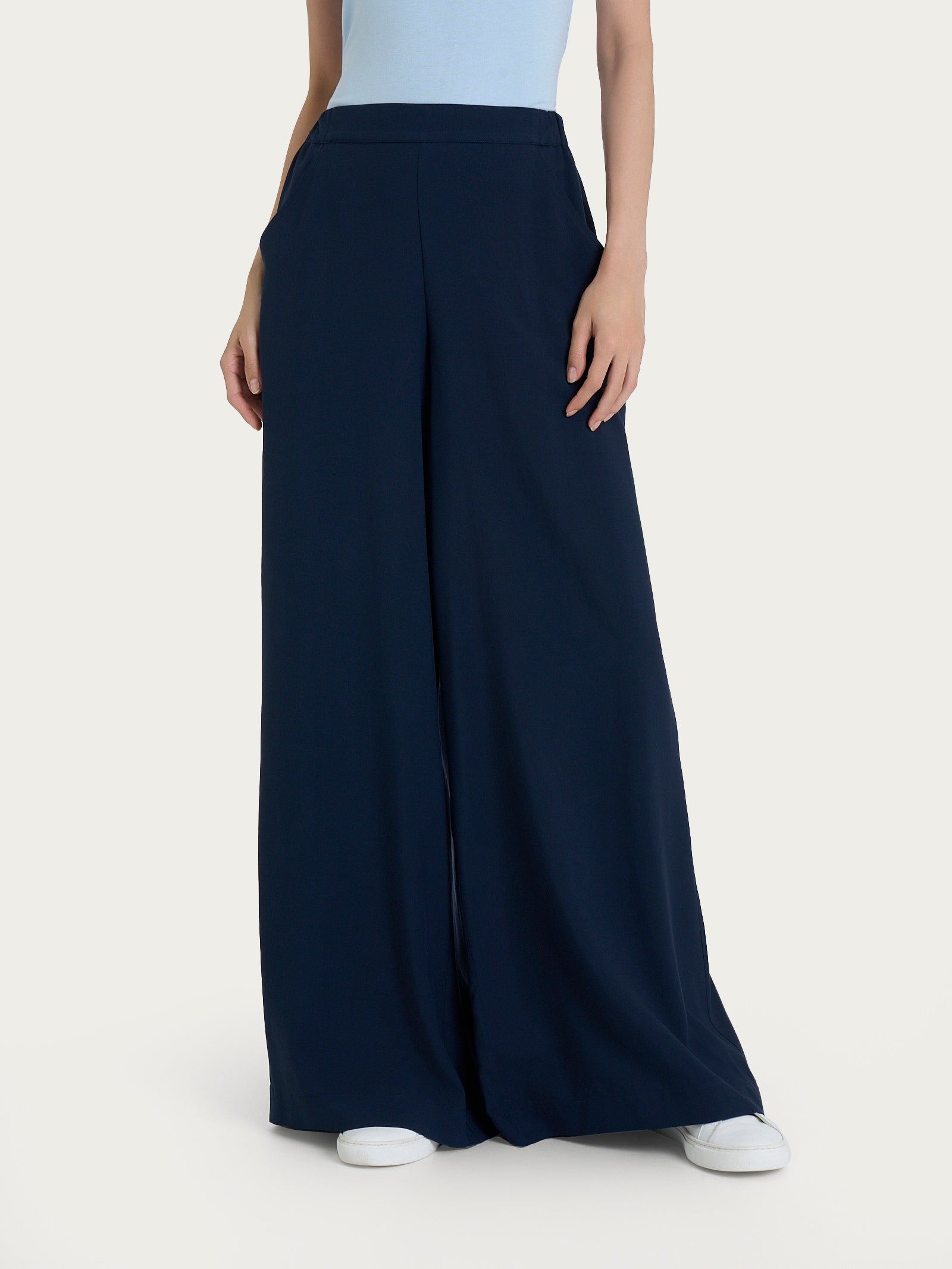 Pantalone a palazzo con tasche in Ecoseta Blu Donna - Ragno