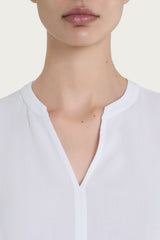 Blusa con collo alla coreana e manica 3/4 in Ecoseta Bianchi Donna - Ragno