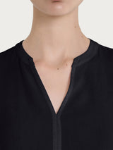 Blusa con collo alla coreana e manica 3/4 in Ecoseta Neri Donna - Ragno