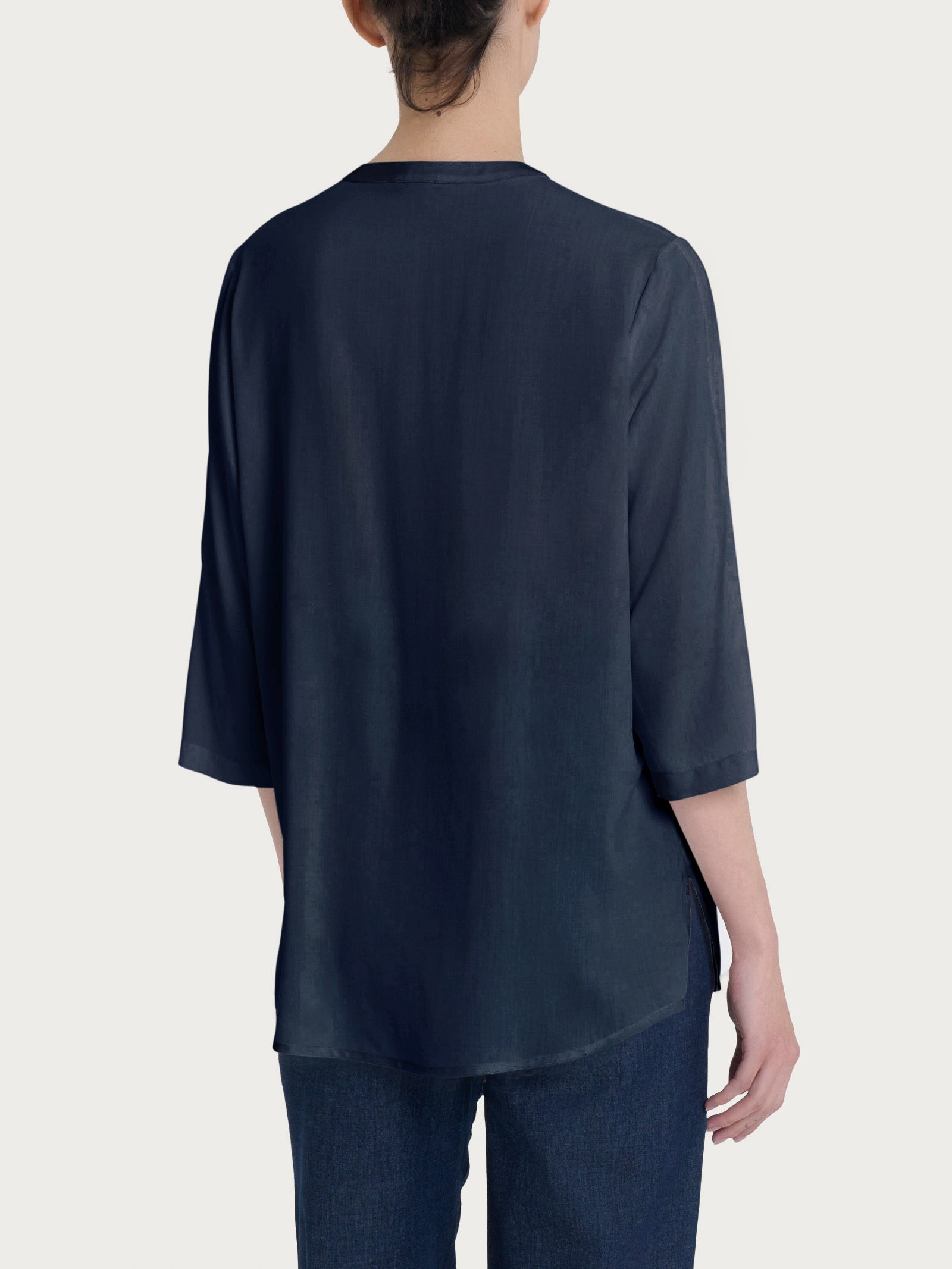 Blusa con collo alla coreana e manica 3/4 in Ecoseta Blu Donna - Ragno