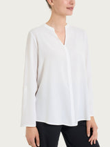 Blusa con collo alla coreana e manica risvoltabile in Voile di Viscosa Satin Bianchi Donna - Ragno