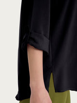 Blusa con collo alla coreana e manica risvoltabile in Ecoseta Neri Donna - Ragno