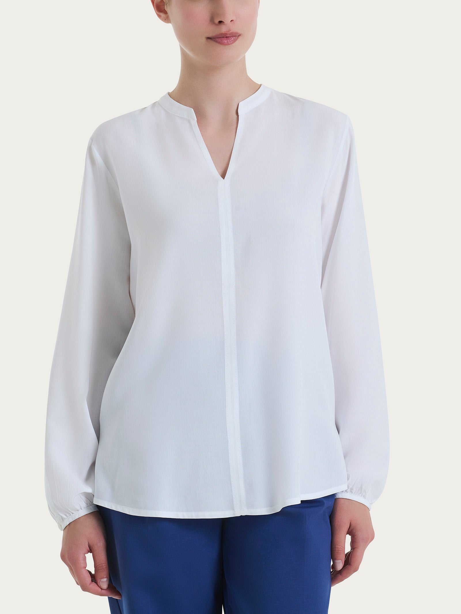 Blusa con collo alla coreana e manica lunga in Ecoseta Bianchi Donna - Ragno