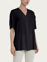 Blusa con scollo a V e manica a petalo in Ecoseta Neri Donna - Ragno