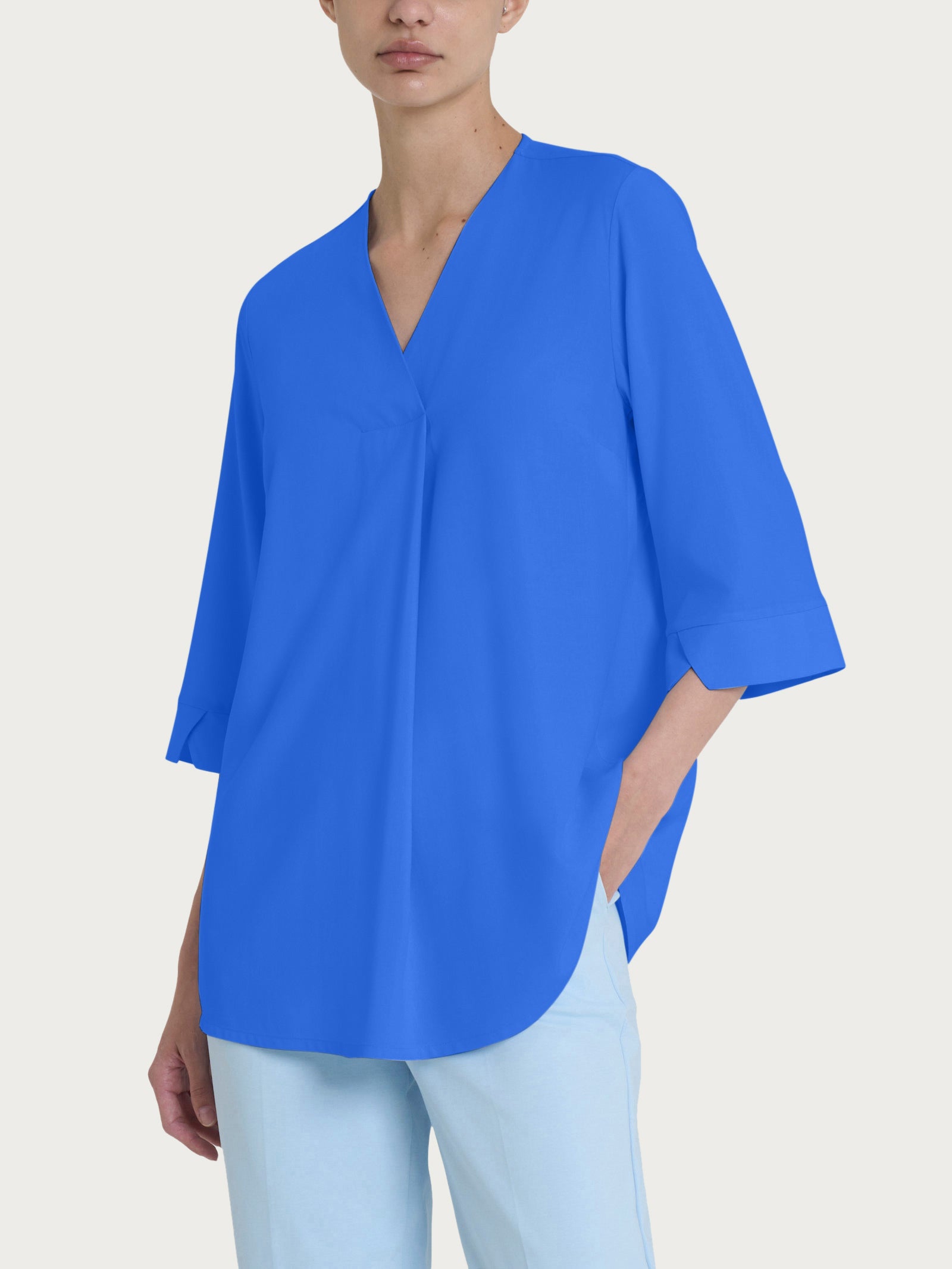 Blusa con scollo a V e manica 3/4 in Ecoseta Blu Donna - Ragno