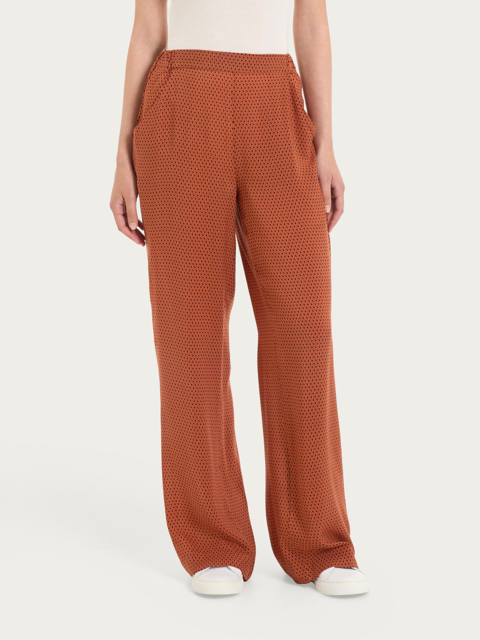 Pantalone ampio con tasche e hexagon pattern in Ecoseta  Rossi Donna - Ragno
