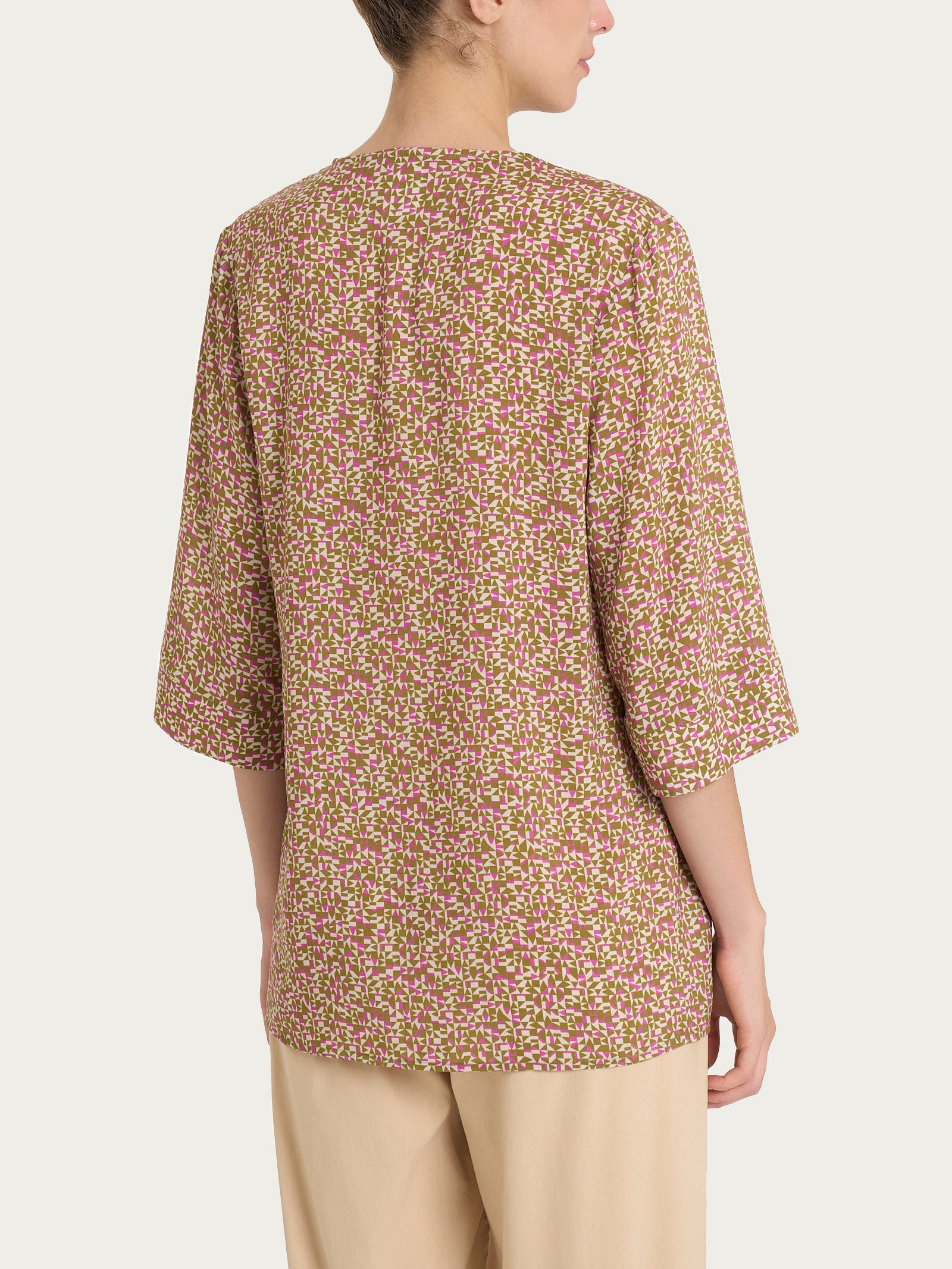 Blusa con geometric pattern e manica 3/4 in Ecoseta Viola Donna - Ragno