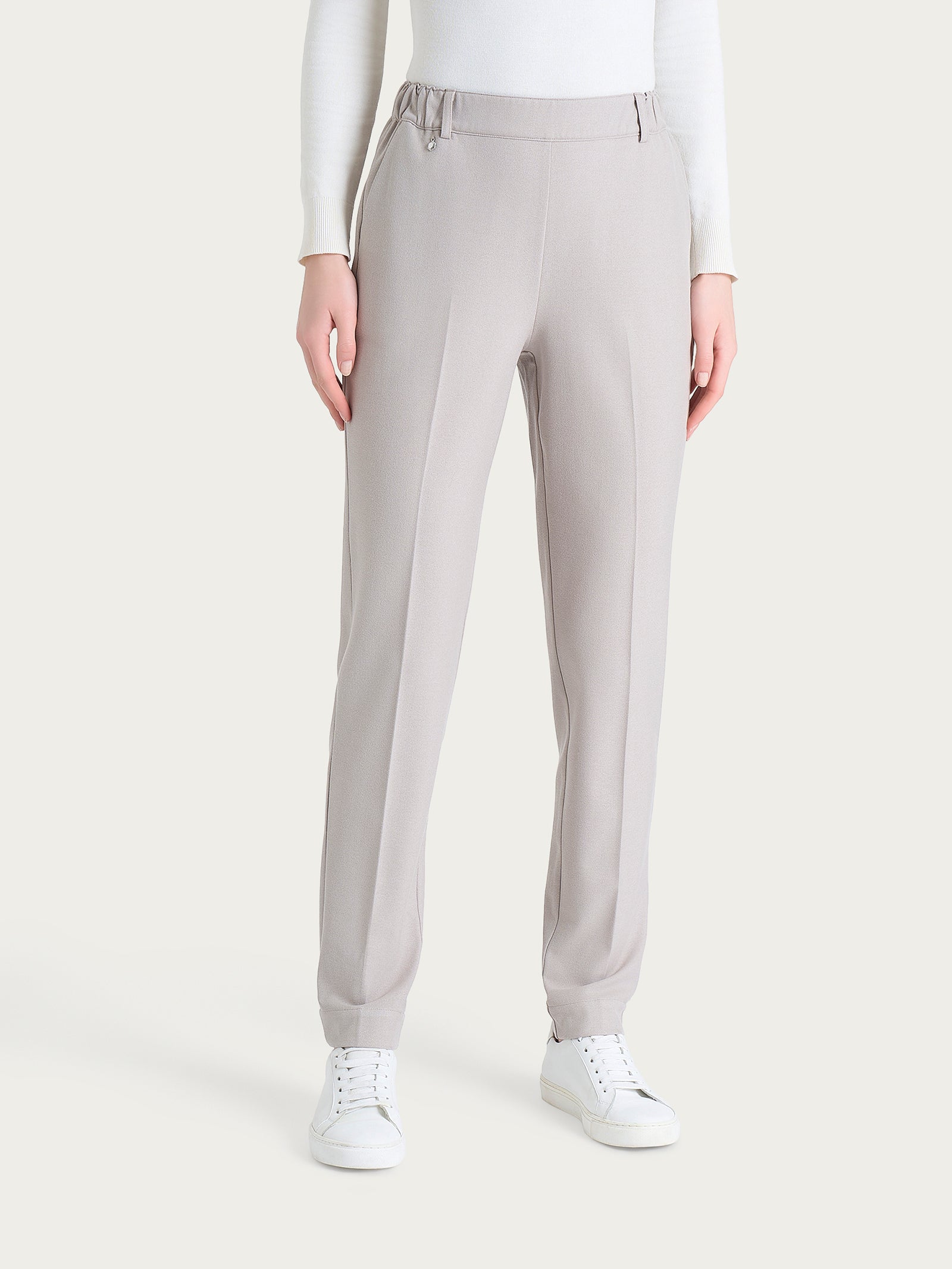 Slim chino pants with pockets in Flannel Twill - Nude – Ragno