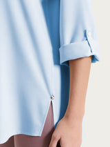 Blusa a serafino con manica risvoltabile in Voile Stretch Azzurri Donna - Ragno