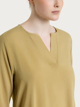 Blusa elástica verde con cuello en V para mujer - Ragno