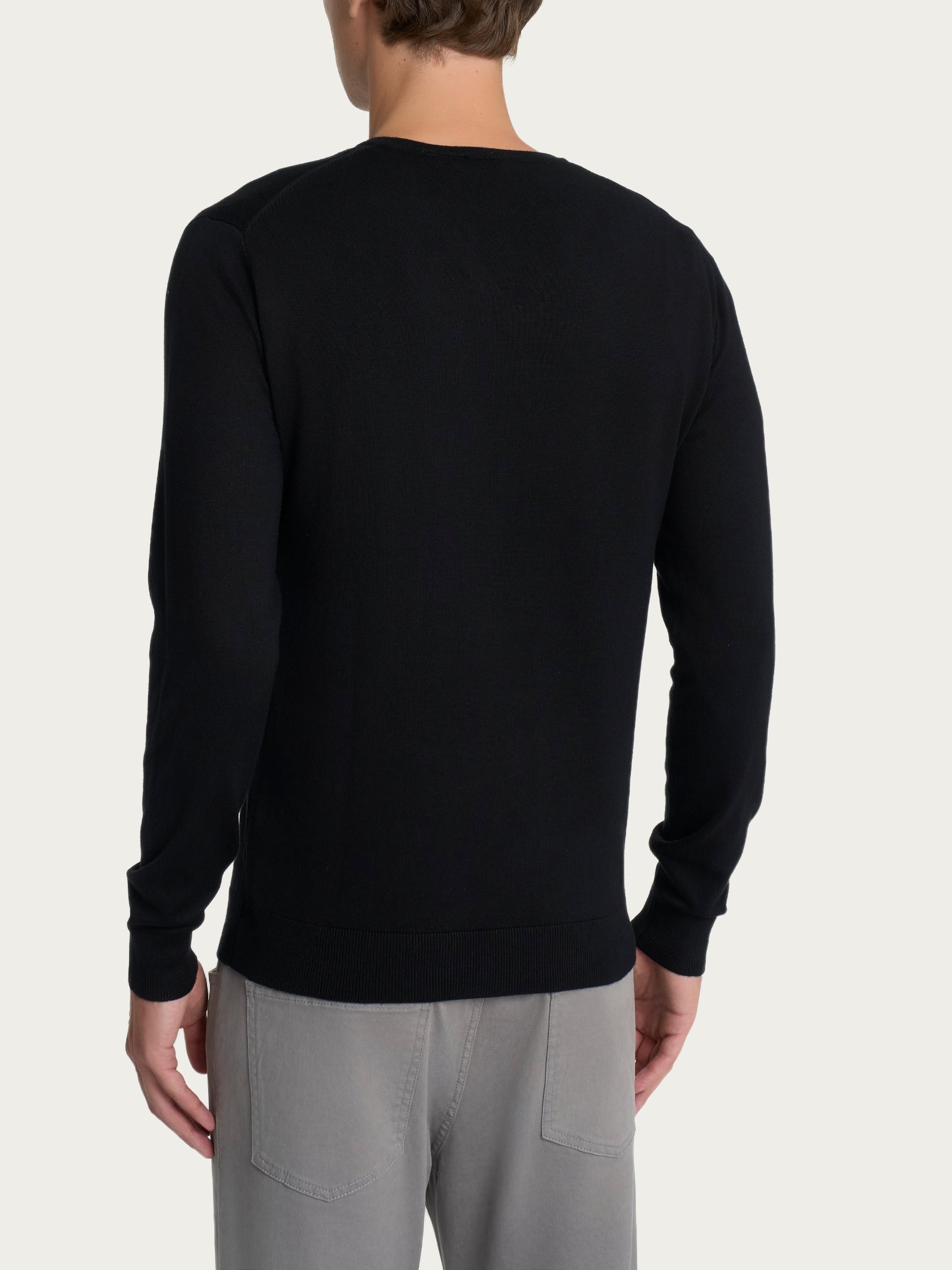 Pull scollo a V Four Seasons Neri Uomo - Ragno
