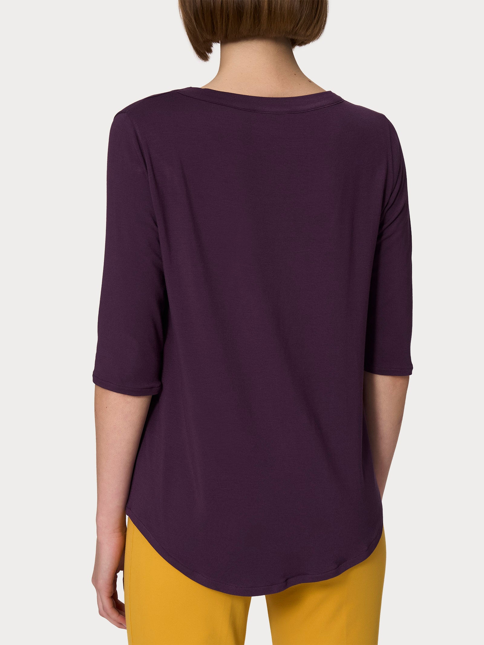Tシャツ・カットソー IONSEOUL Time summer V-neck knitwear JE1261 Crew Neck T-Shirt in Summer Viscose - Plum Perfect – Ragno