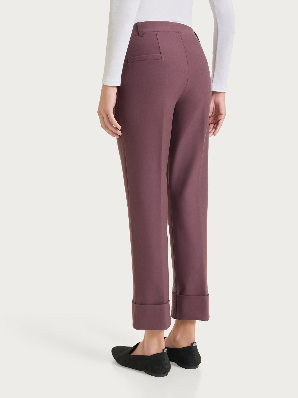Women's Slim Straight-Leg Pants in Compact Purple - Ragno