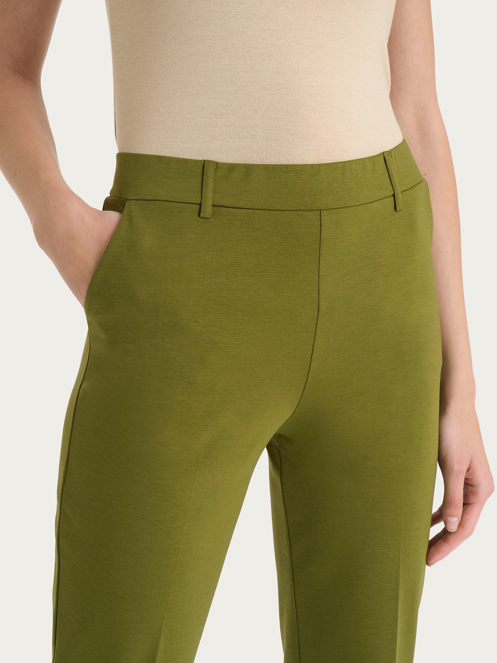 Pantalone dritto con tasche in Compact Light Verdi Donna - Ragno