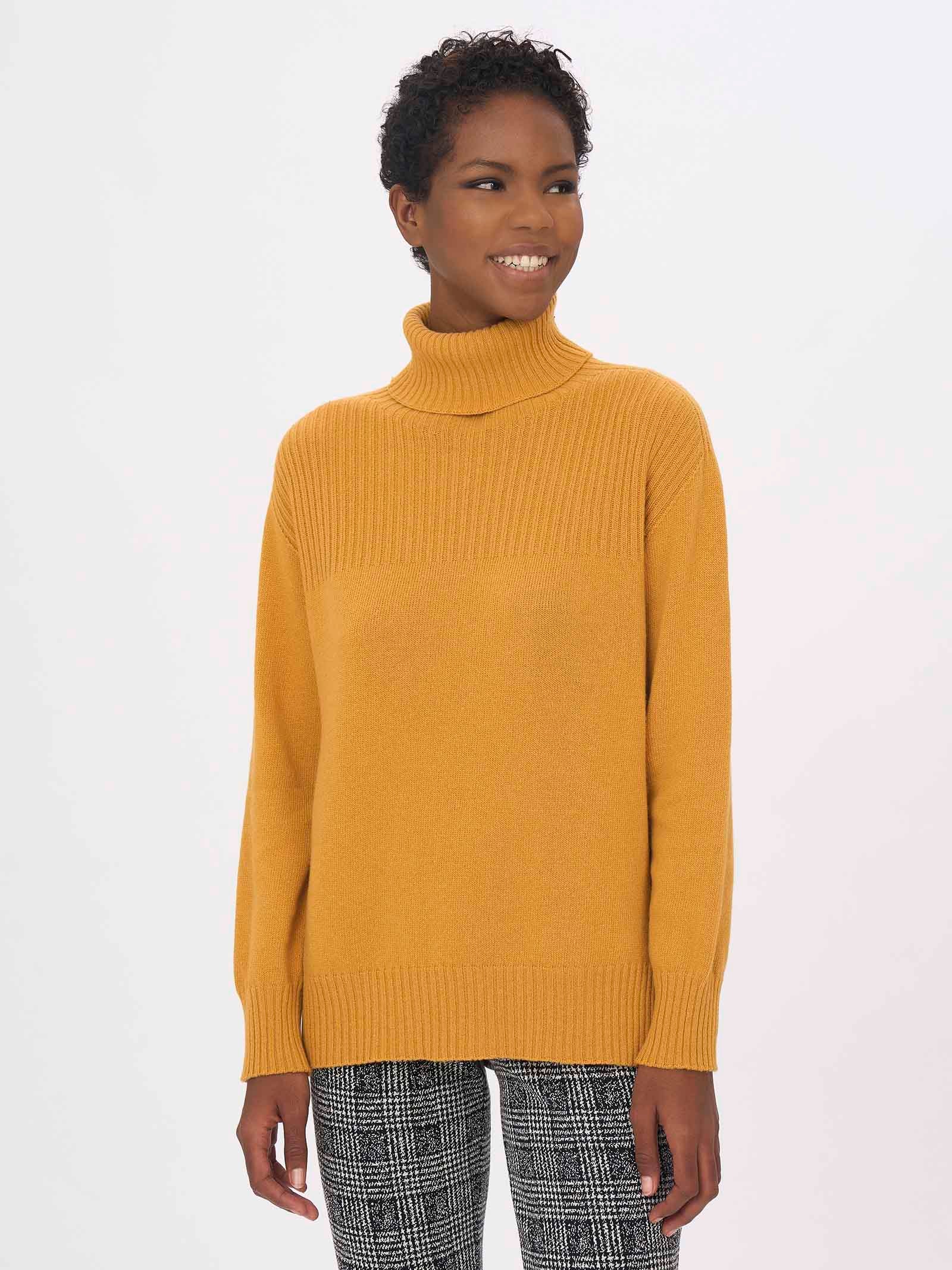 Pullover con collo roulè in Cashmere Blend -  - Ragno