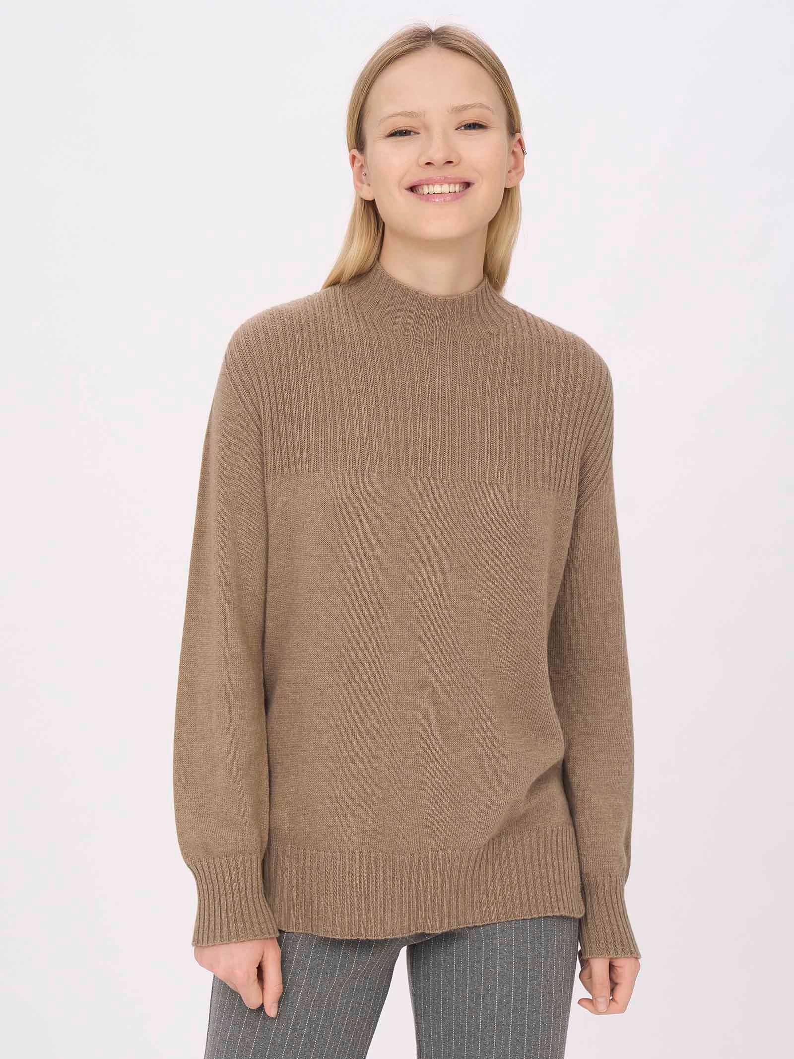 Pullover con collo a lupetto in Cashmere Blend -  - Ragno