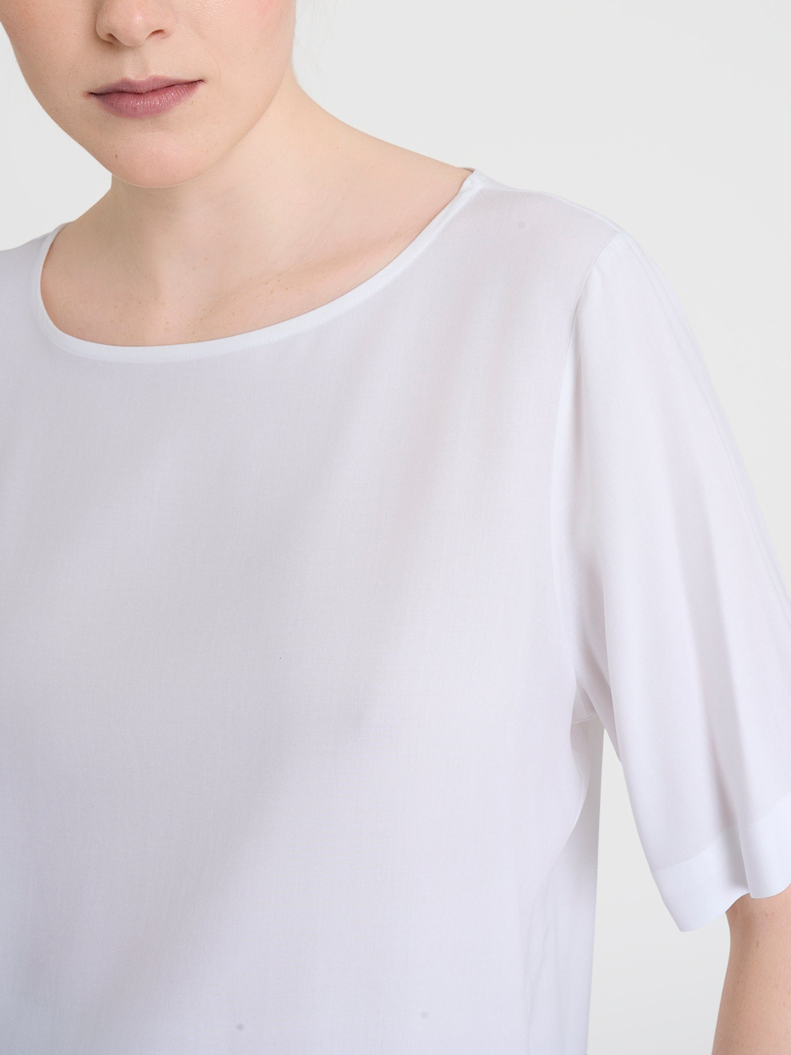 Blusa a manica corta in Ecoseta Bianchi Donna - Ragno