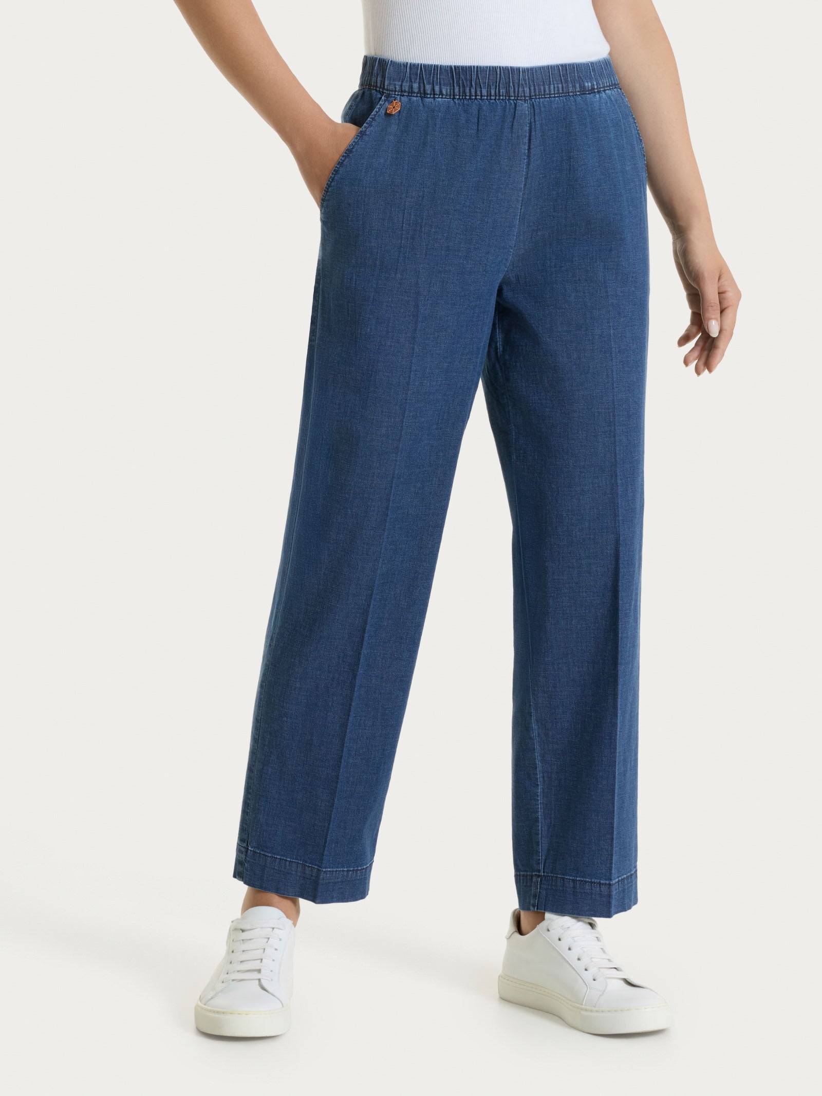 Jeans a gamba dritta con tasche in Super Light Denim Viola Donna - Ragno