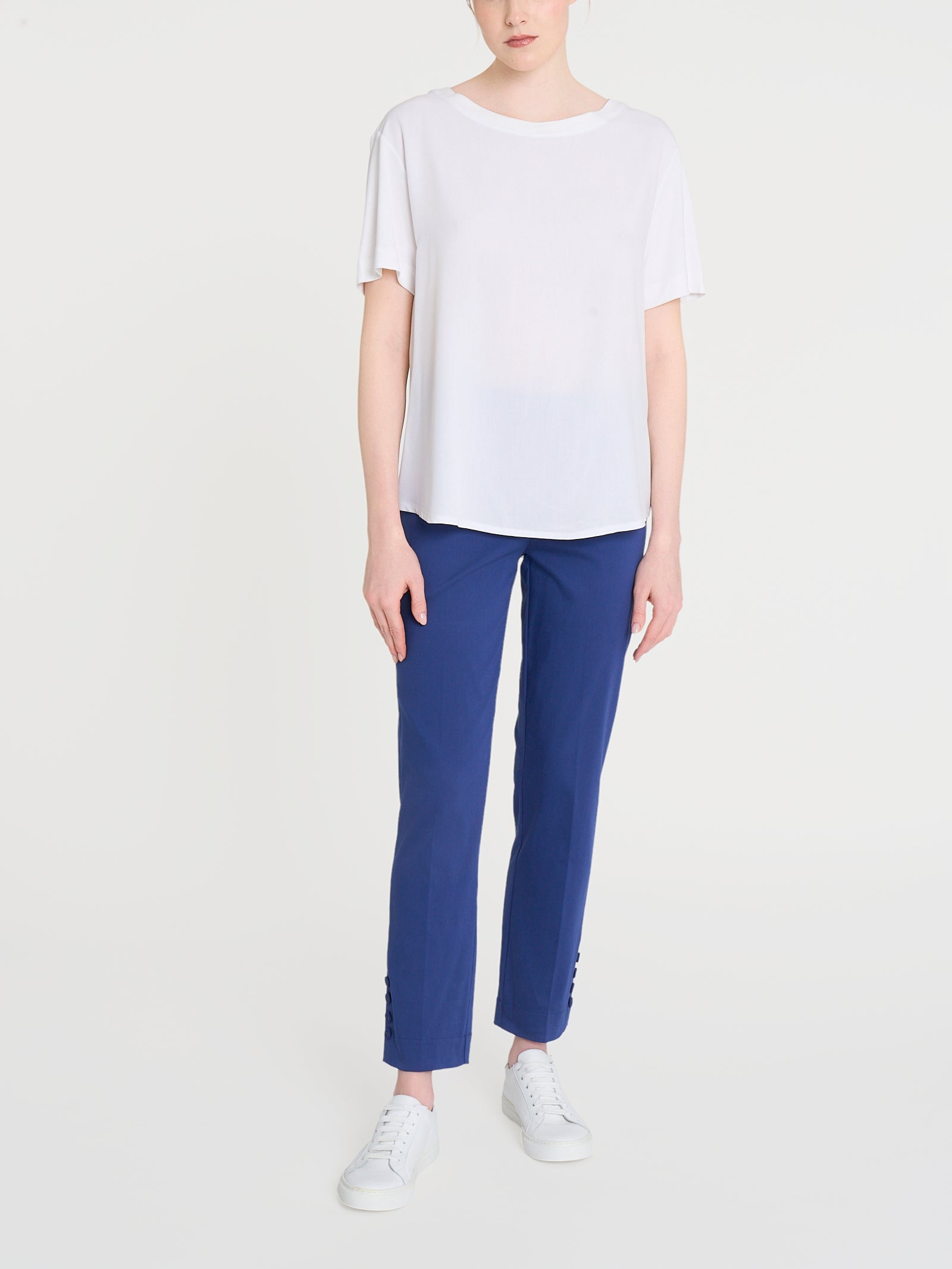 Comoda maglia elasticizzata con maniche a 3/4 e scollo a barca - Bianco Comoda maglia elasticizzata con maniche a 3/4 e scollo a barca - Bianco