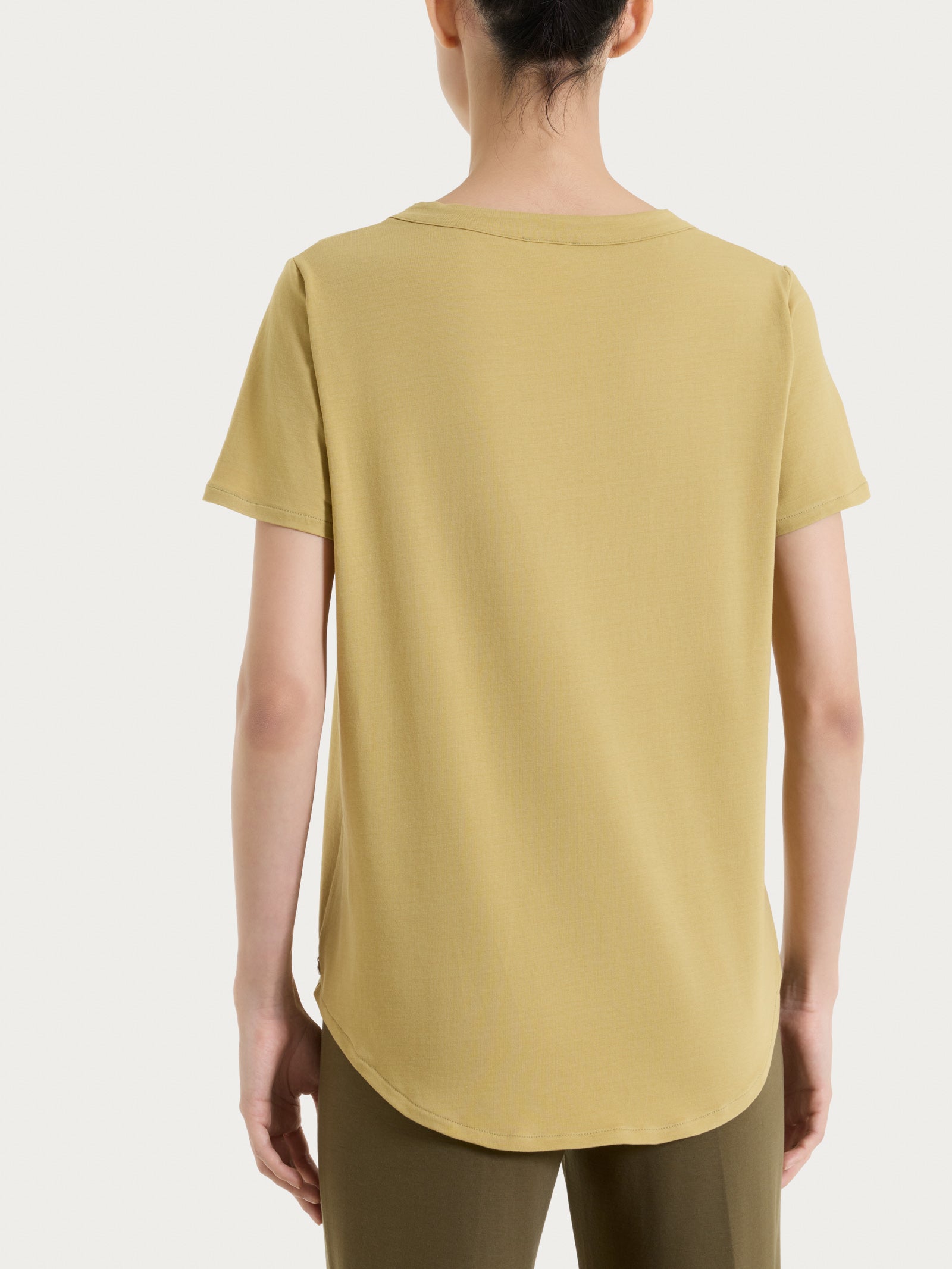 Maglietta tinta unita con scollo a V in Ultralight Verdi Donna - Ragno