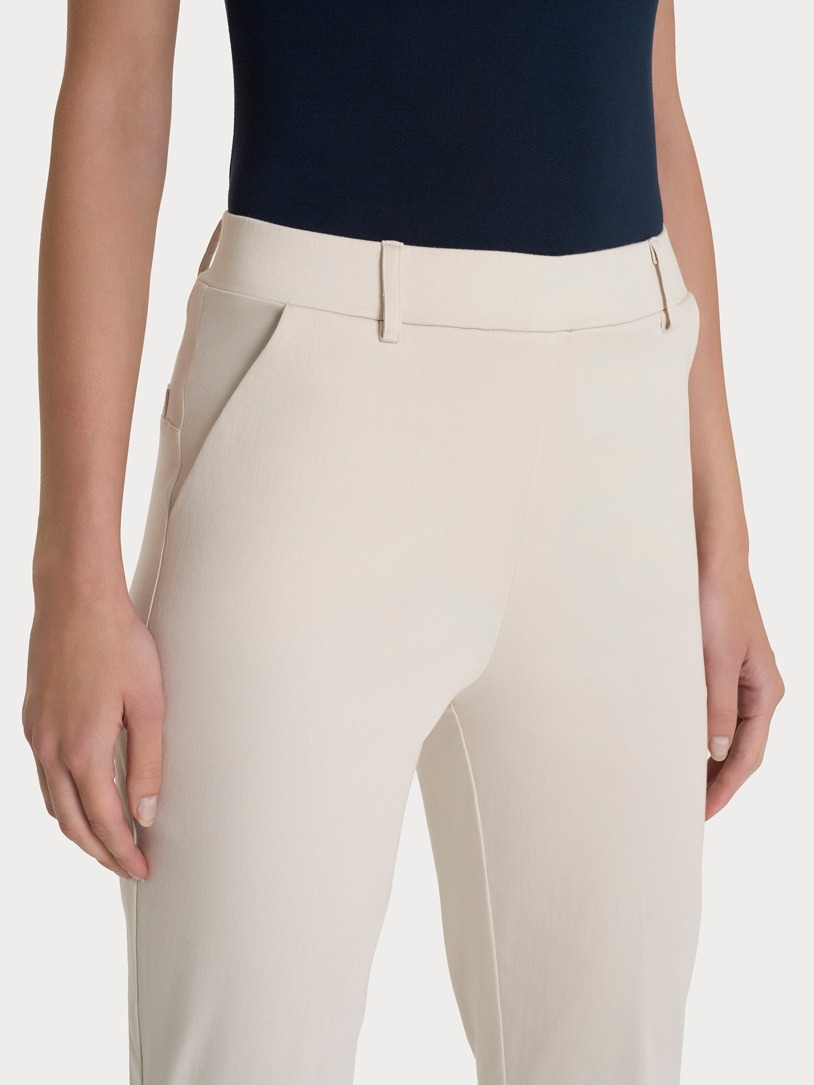 Pantalone chino slim con tasche in Satin Power Bianchi Donna - Ragno