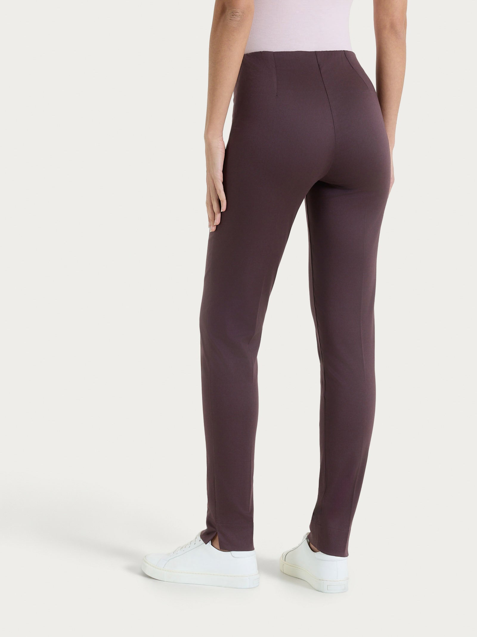 Pantalone a sigaretta con spacchetti in Satin Power Viola Donna - Ragno