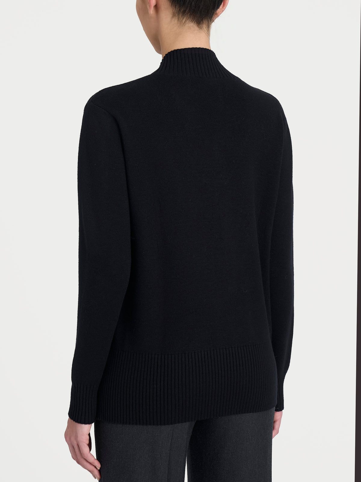 Maglia asimmetrica con scollo a V in Super Soft Neri Donna - Ragno