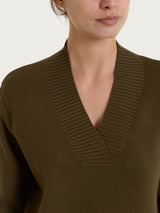 Maglia asimmetrica con scollo a V in Super Soft Verdi Donna - Ragno