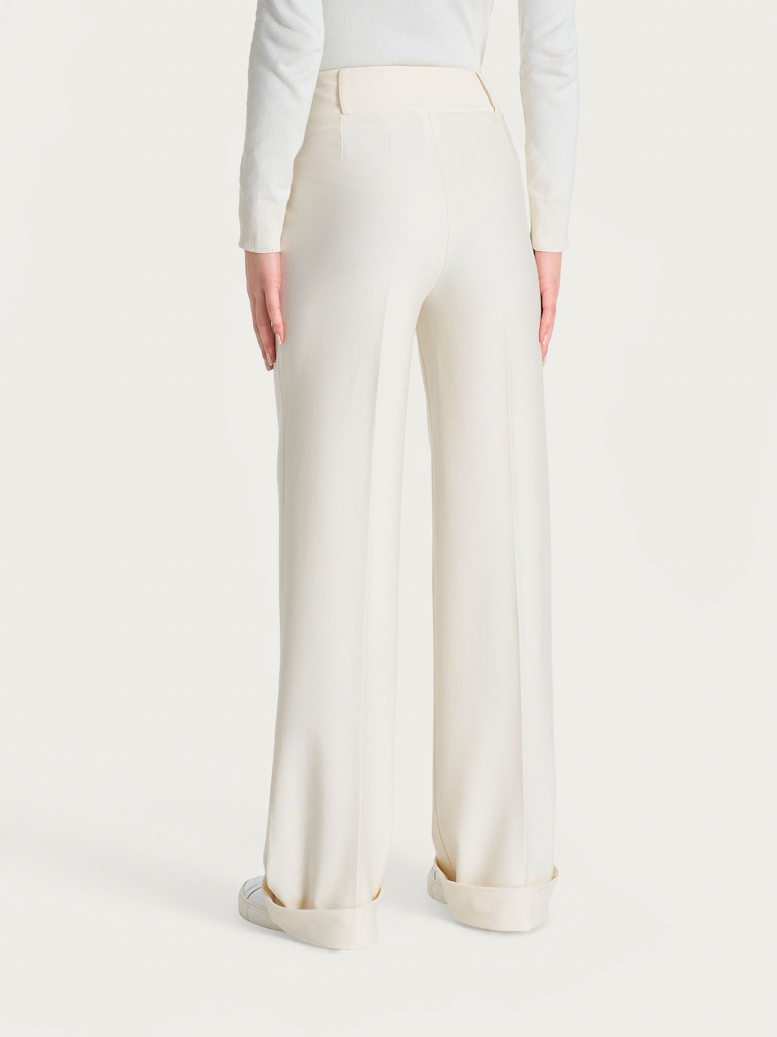 Pantalone ampio con tasche e pinces in Compact  Bianchi Donna - Ragno