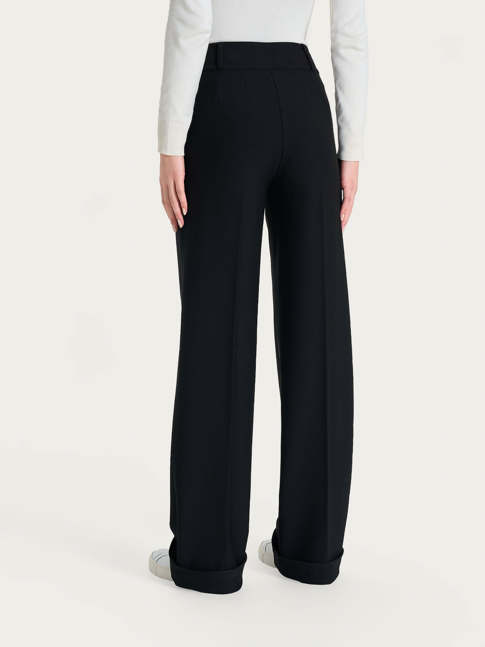 Pantalone ampio con tasche e pinces in Compact  Neri Donna - Ragno
