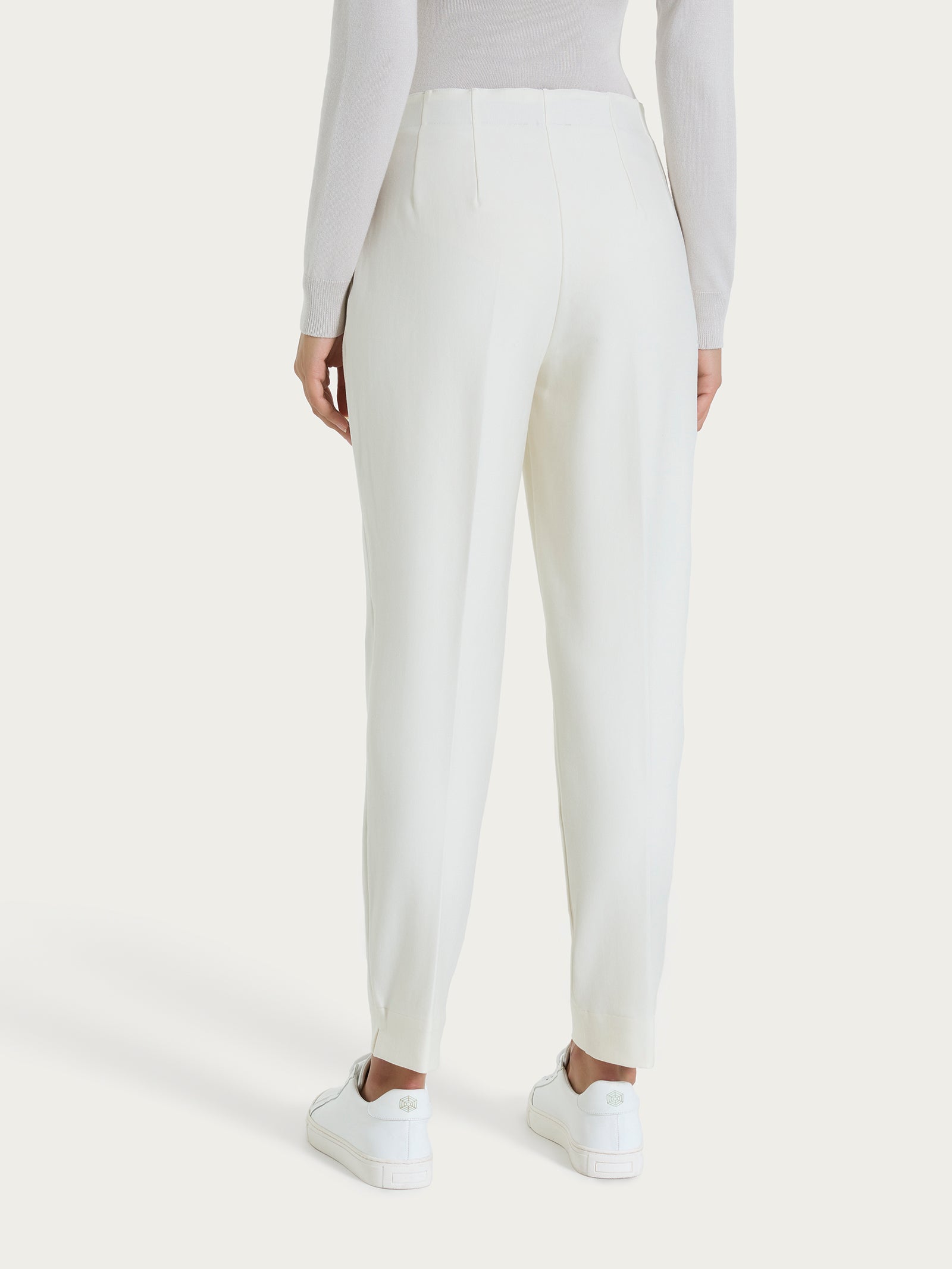 Pantalone a carota con tasche in tessuto Compact Bianchi Donna - Ragno