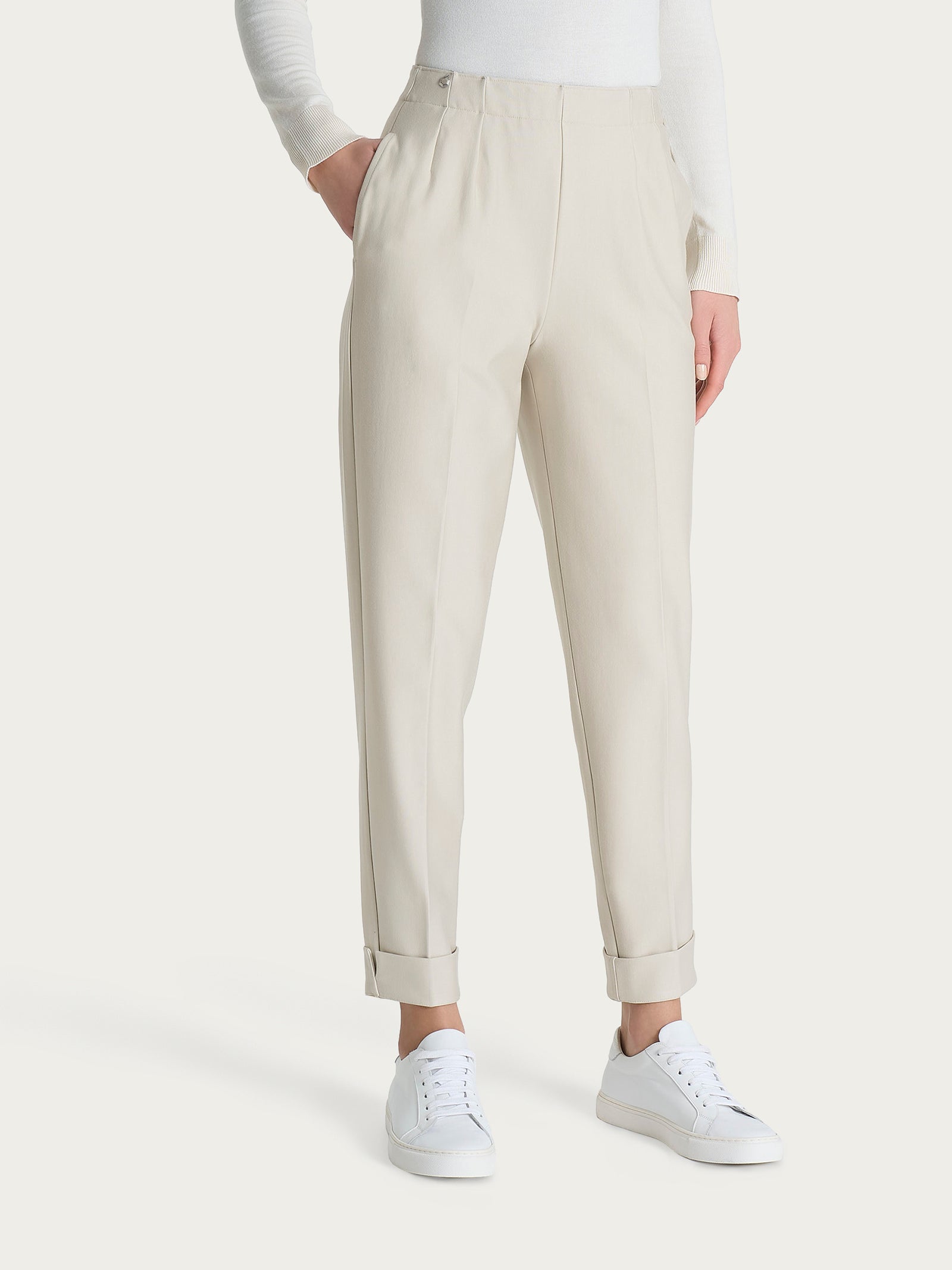 Pantalone a carota con tasche in tessuto Compact Bianchi Donna - Ragno