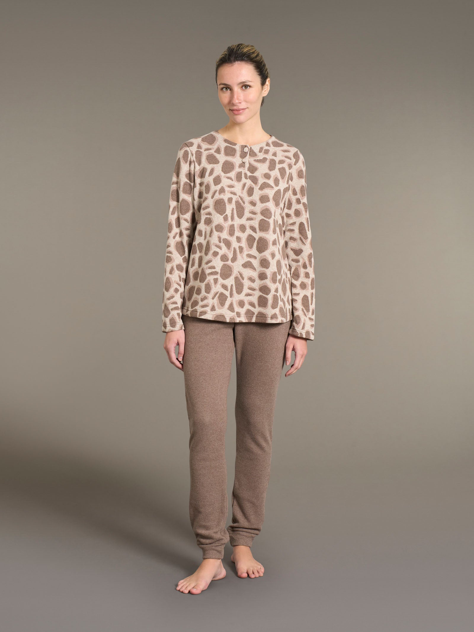 Pigiama a serafino con fantasia animalier in cotton eco pile -  - Ragno