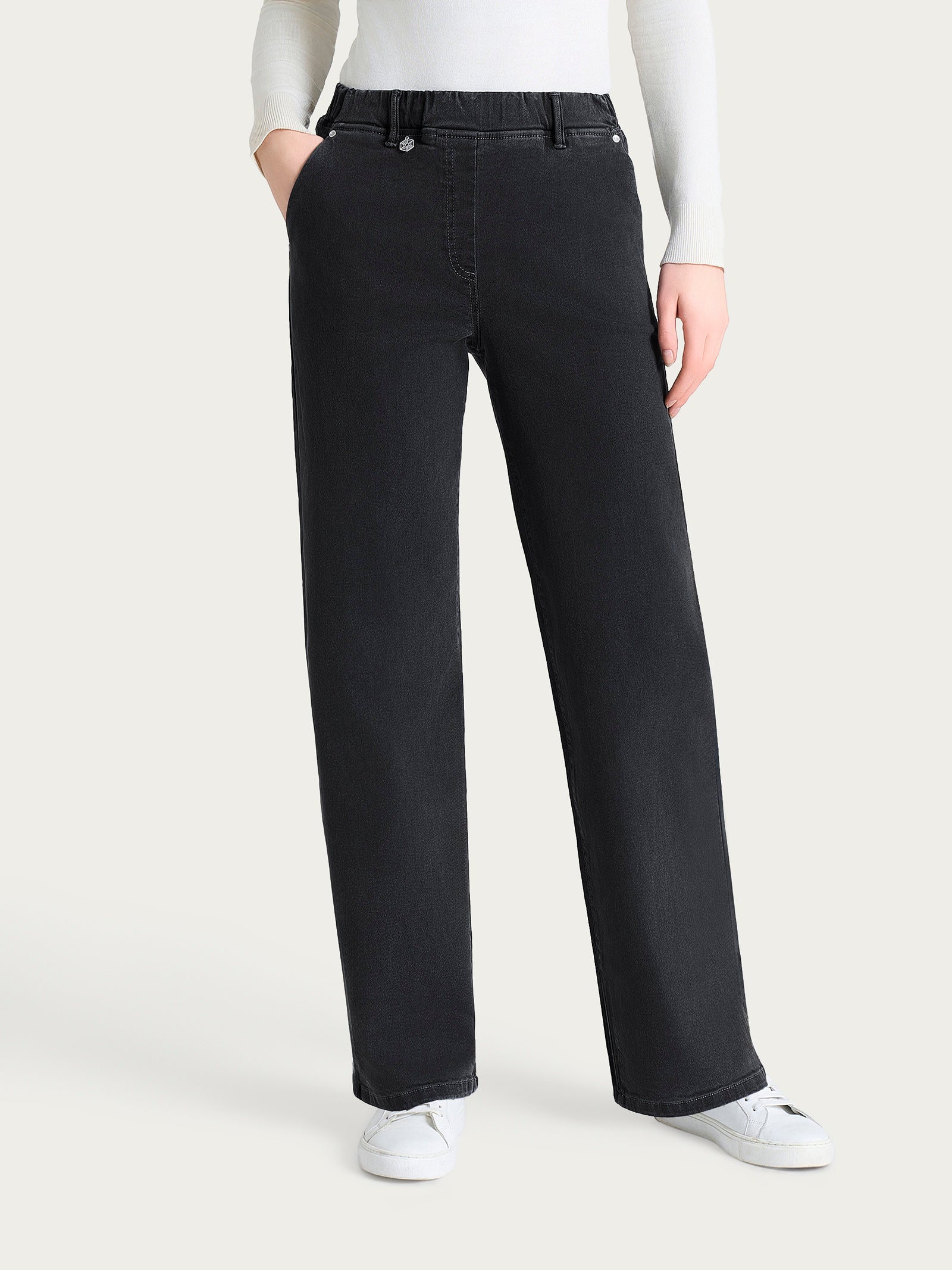 Jeans ampio con tasche in Super Denim Neri Donna - Ragno