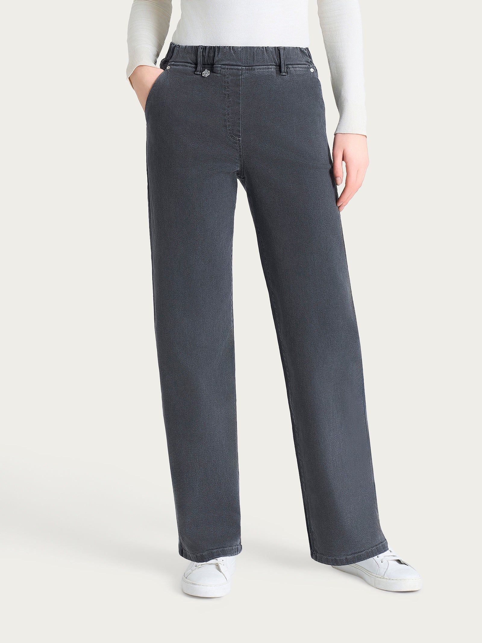 Jeans ampio con tasche in Super Denim Neri Donna - Ragno