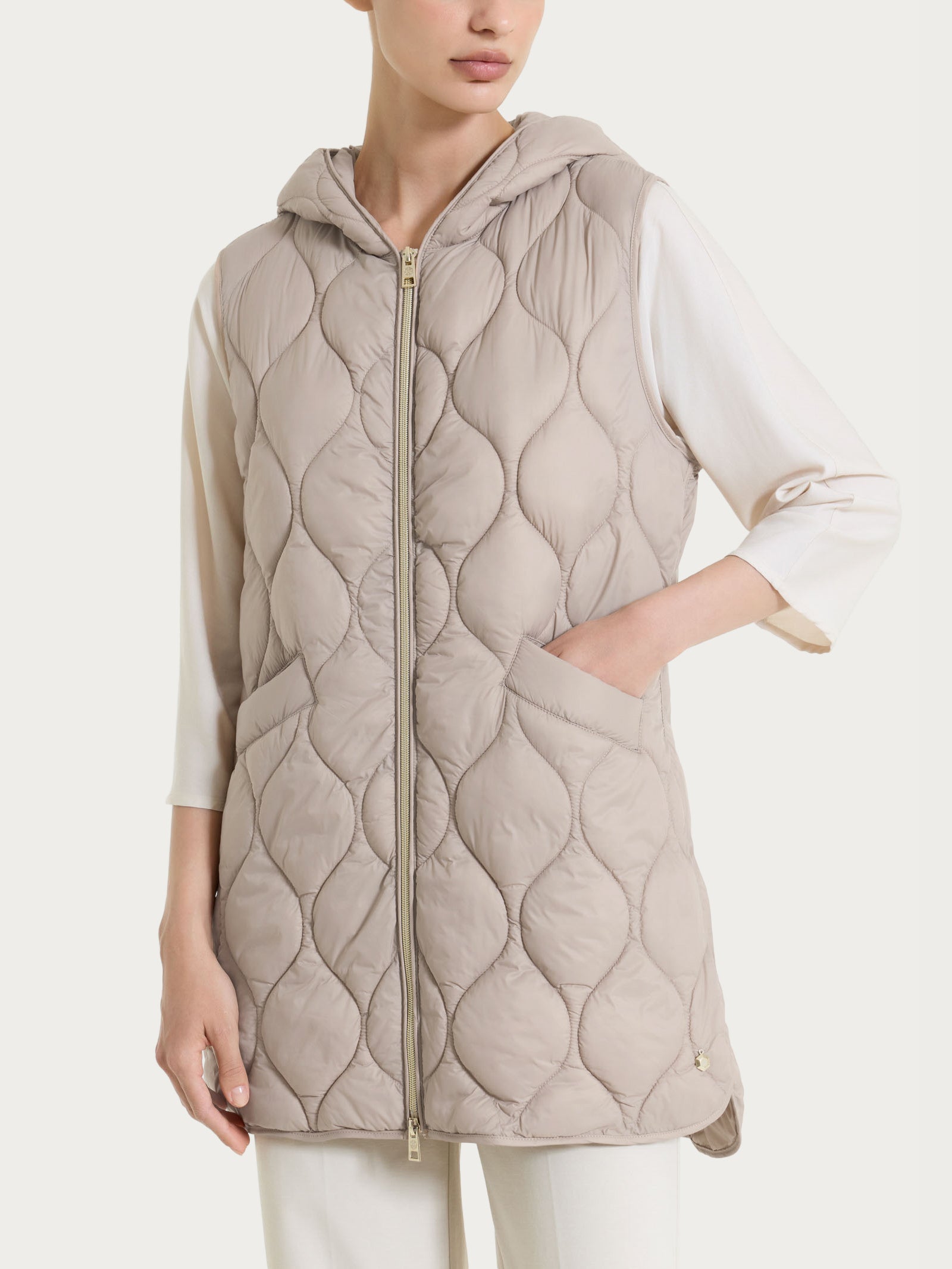 Piumino puffer smanicato con cappuccio Onion Quilt Marroni Donna - Ragno