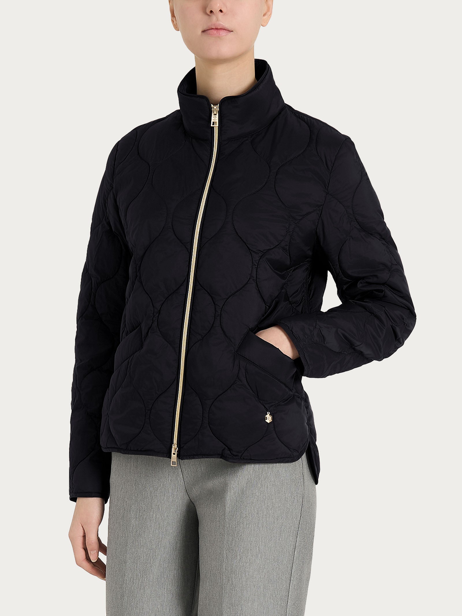 Piumino puffer Onion Quilt con manica lunga Neri Donna - Ragno