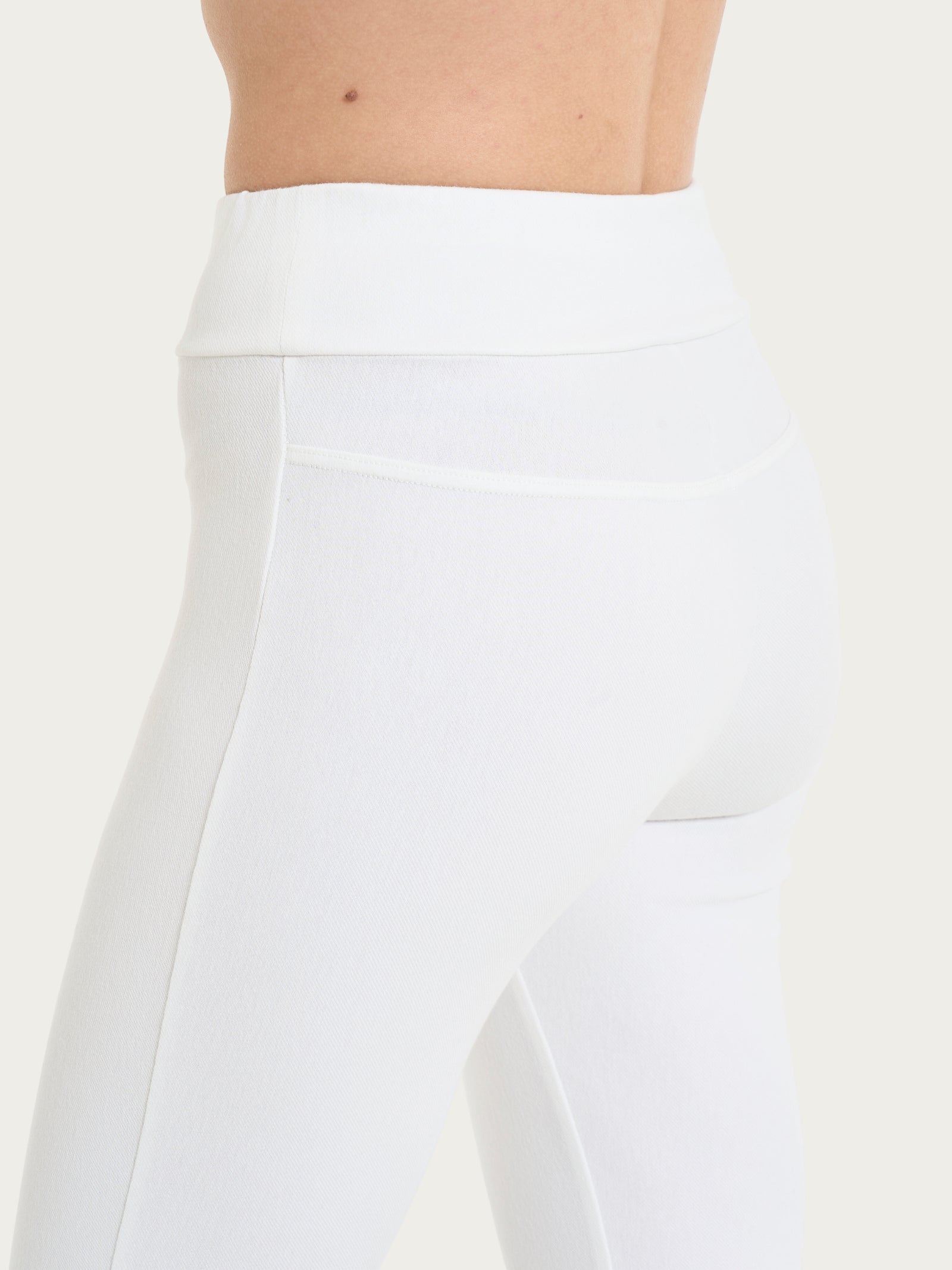 beYOUtiful Homewear – Leggings a pinocchietto in maglia denim Bianchi Donna - Ragno