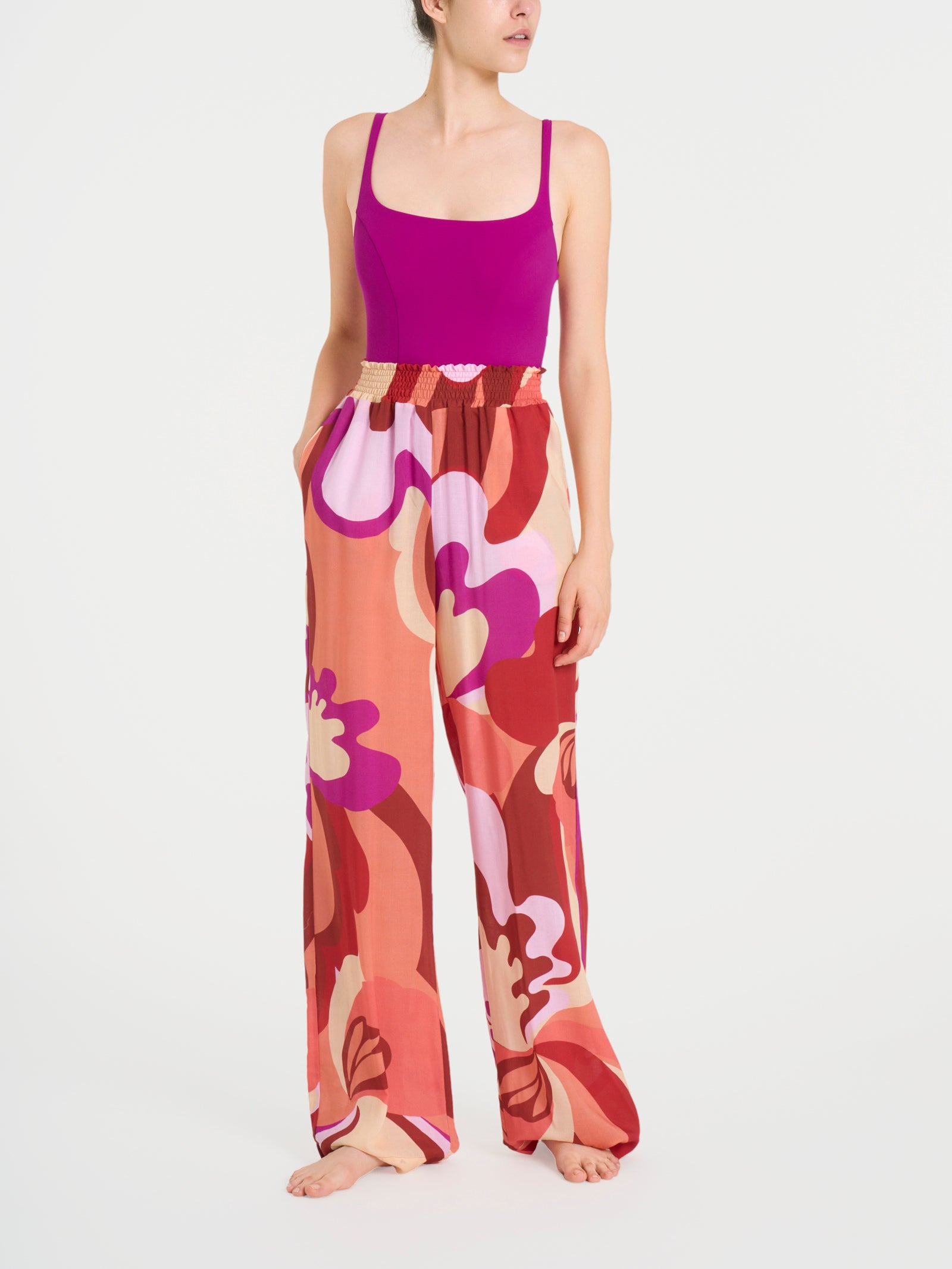 Patterned ruffled wide pants in Ecoseta - Fant. Brandy