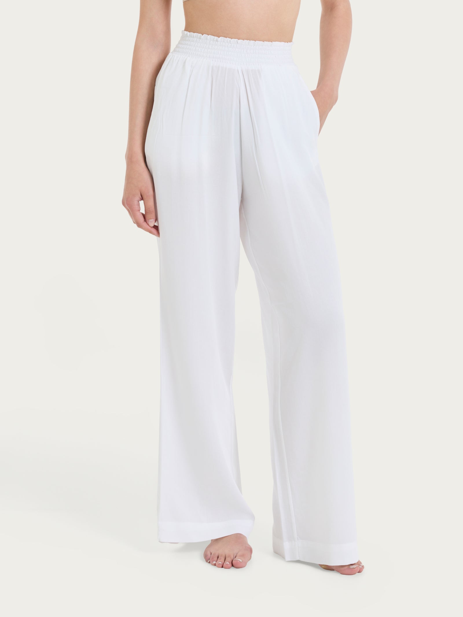 Pantalone ampio con arricciatura in Ecoseta Bianchi Donna - Ragno
