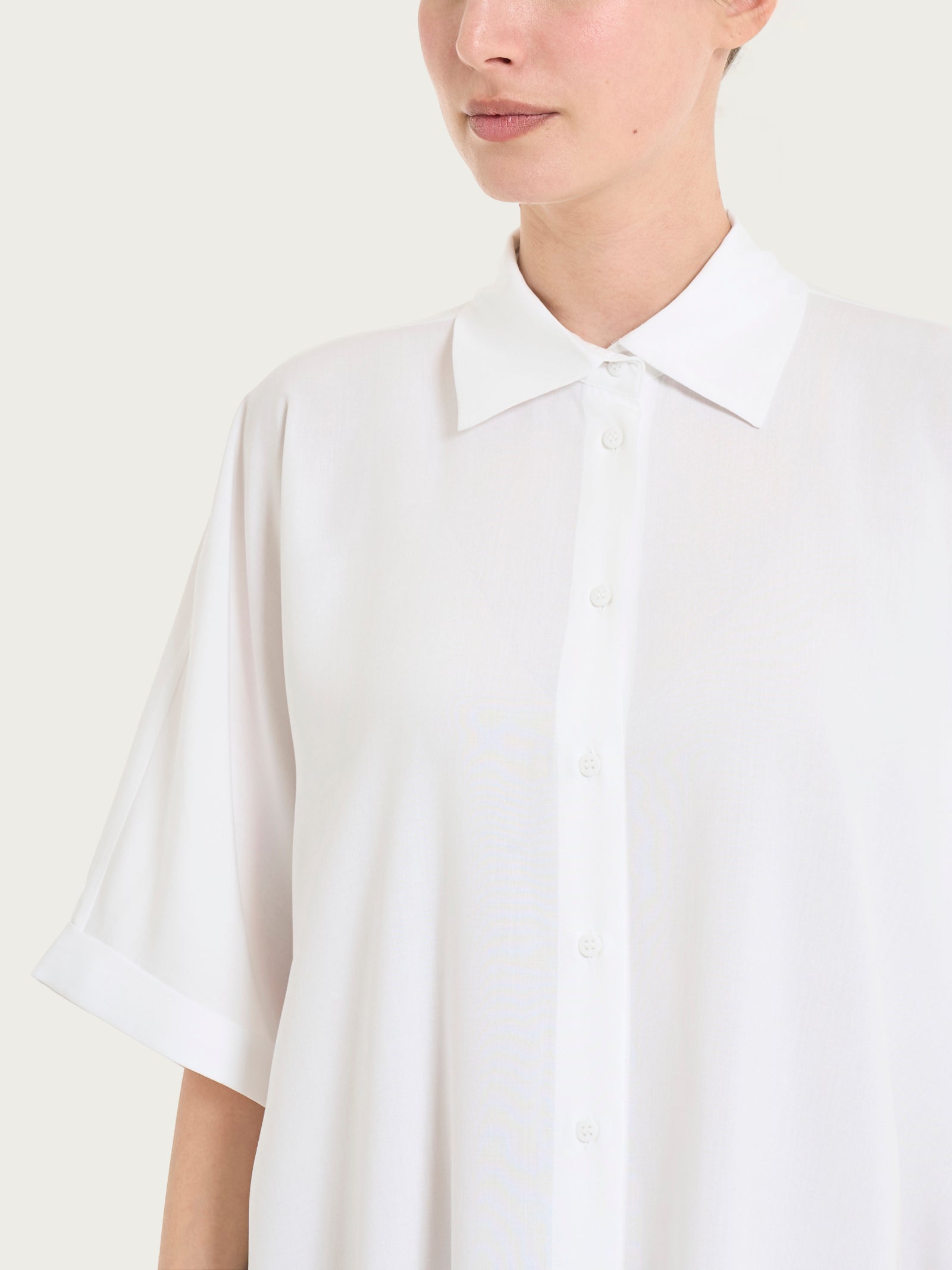 Caftano aperto con manica kimono in EcoSeta Bianchi Donna - Ragno