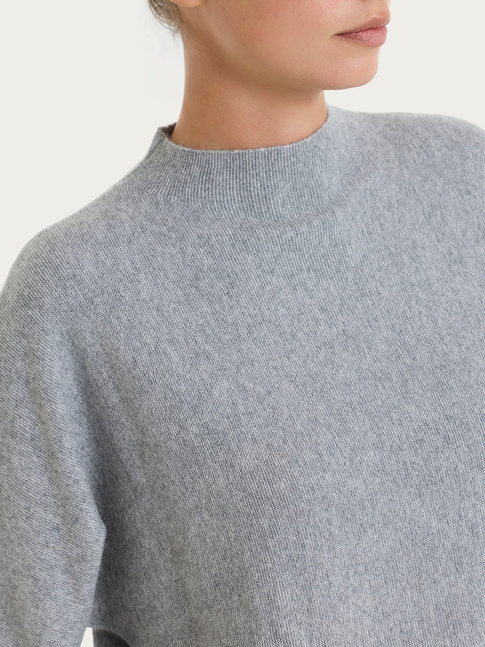 Lupetto Punto Links in Natural Soft Neri Donna - Ragno