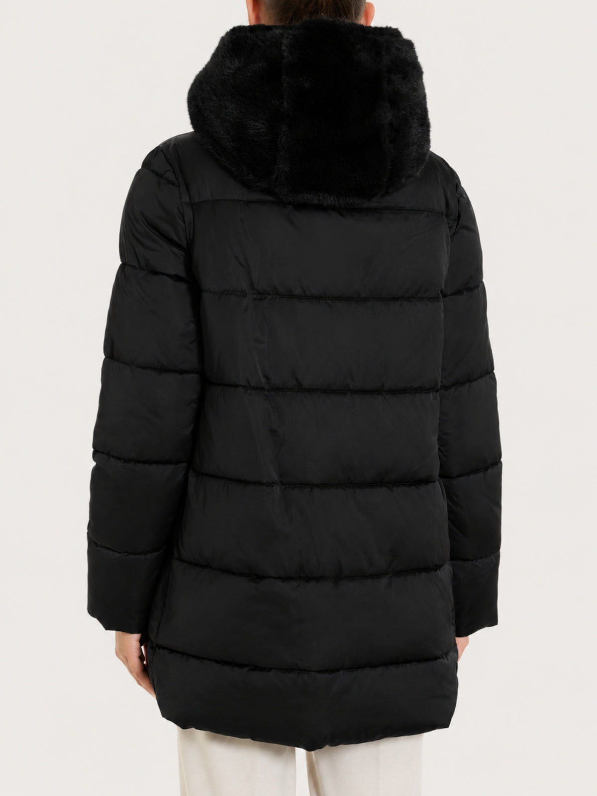 Satin Puffer piumino con effetto fuzzy interno removibile Neri Donna - Ragno
