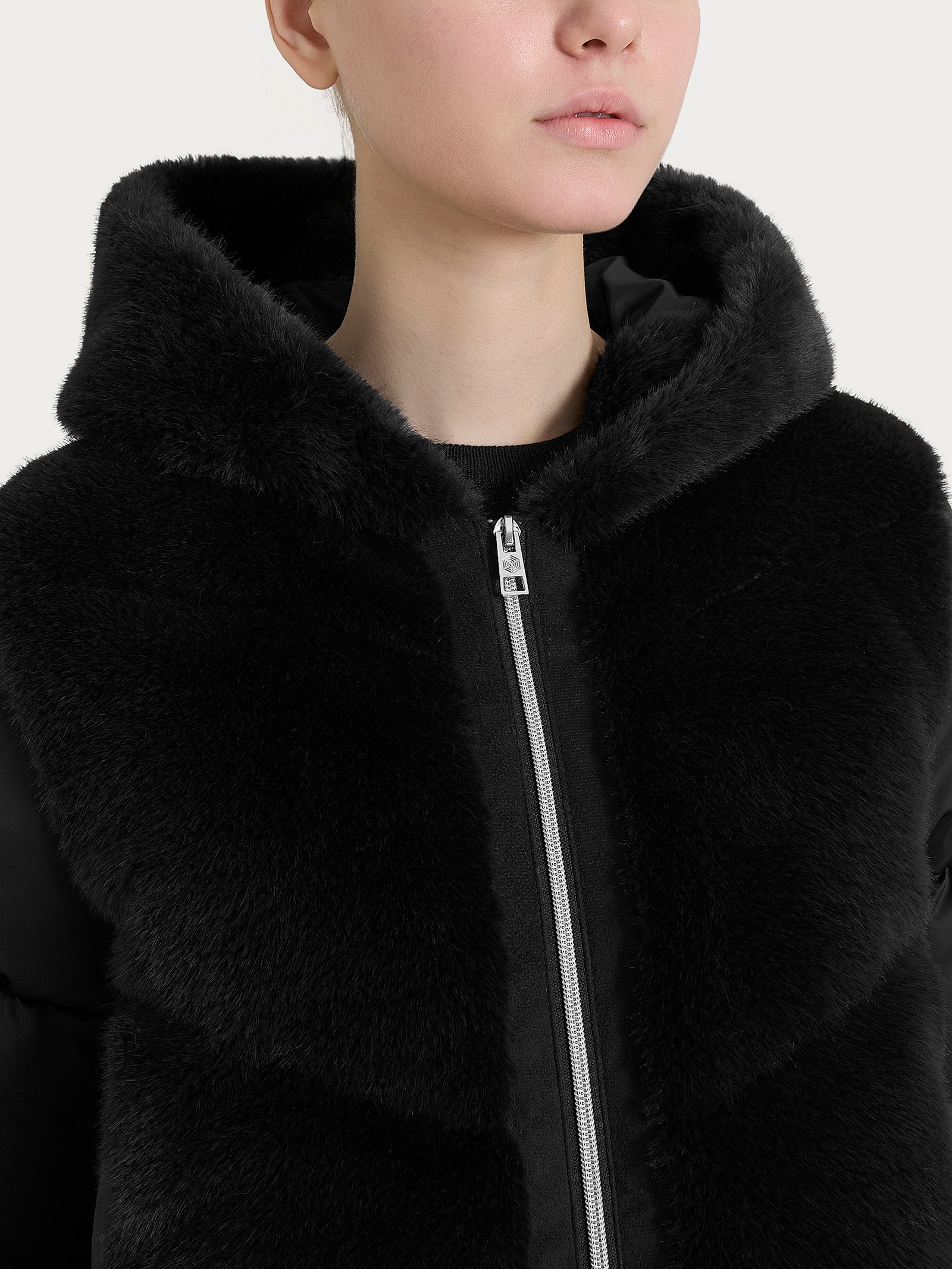 Piumino con Vegan Fur frontale Neri Donna - Ragno