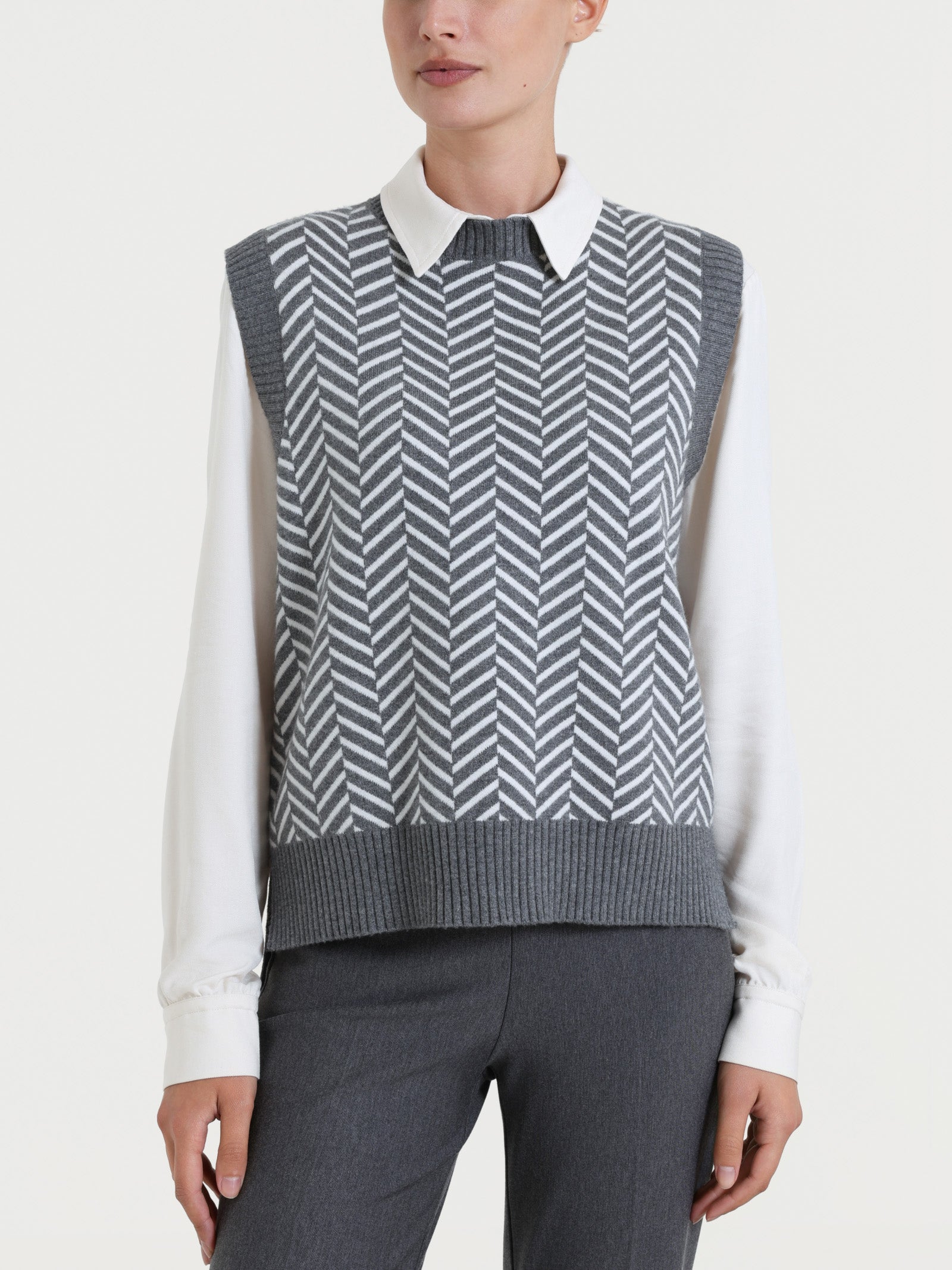 Maglia smanicata con fantasia spigata in Super Soft Neri Donna - Ragno